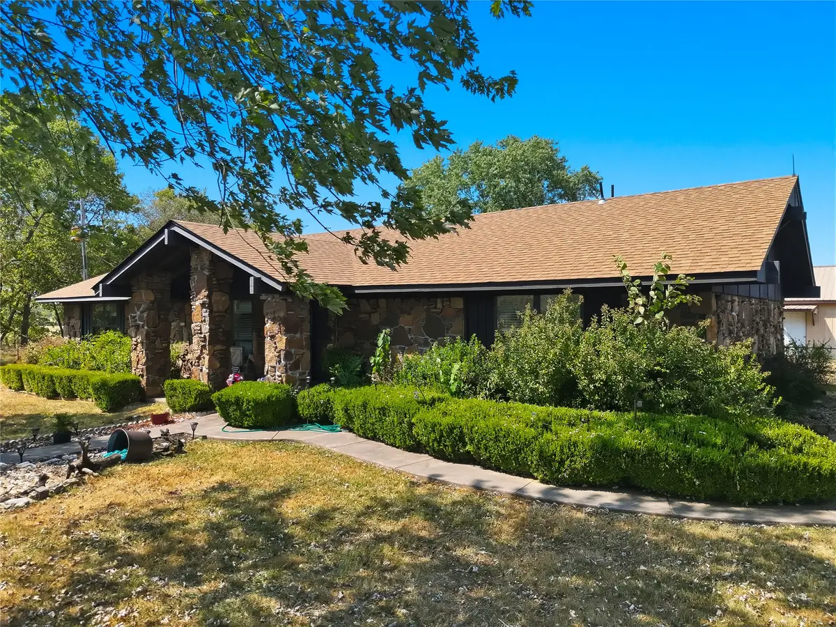 469833 E 740 Road, Stilwell, OK 74960 - #1