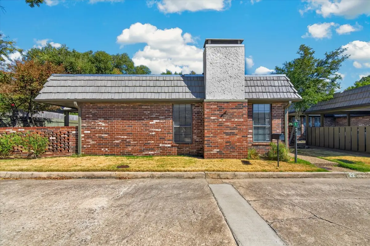 21 SE Shadowlake Drive #21, Bartlesville, OK 74006 - #1