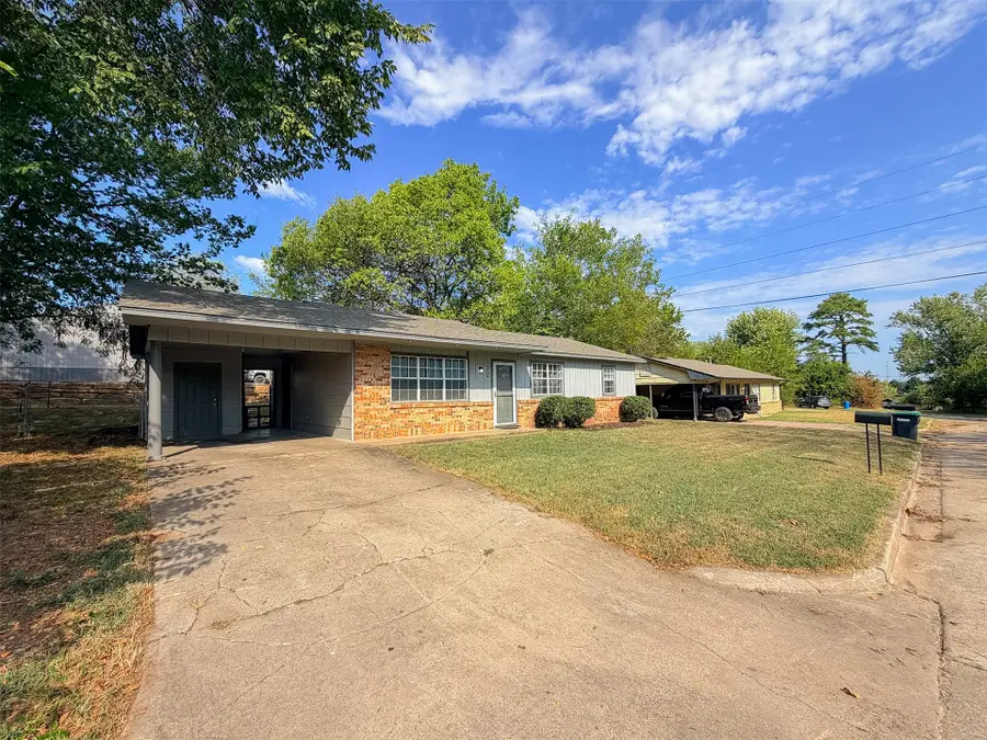 102 Kupsick Street, Tahlequah, OK 74464 - #2