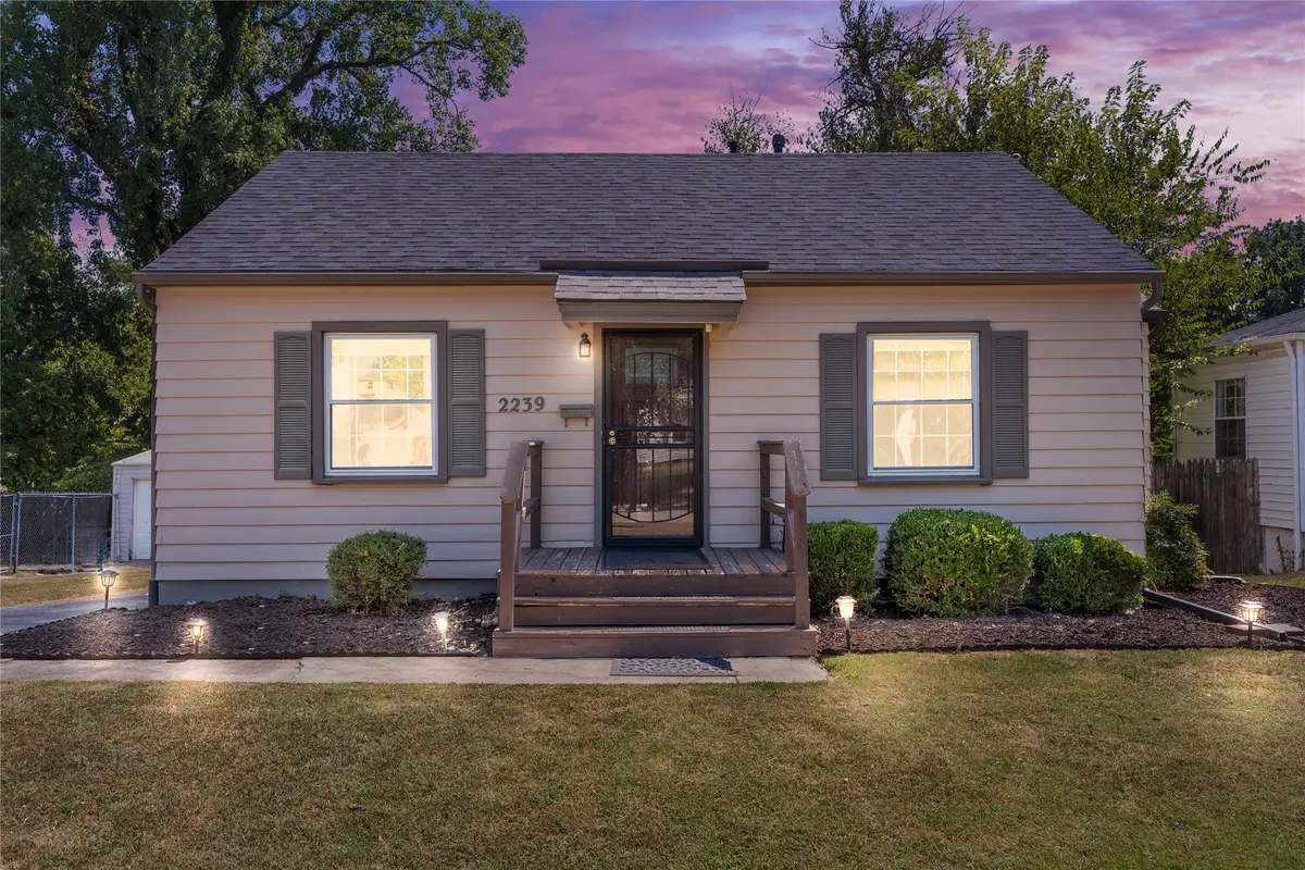 2239 S Oswego Avenue, Tulsa, OK 74114 - #1