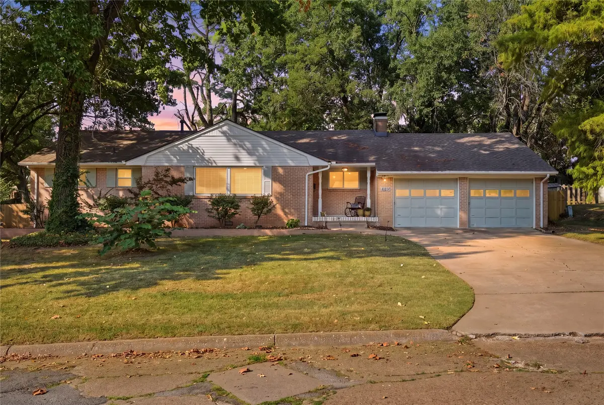4211 Robertson Boulevard, Muskogee, OK 74401 - #1