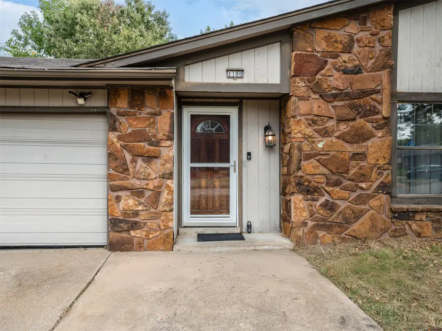 1100 W Knoxville Street, Broken Arrow, OK 74012 - #2