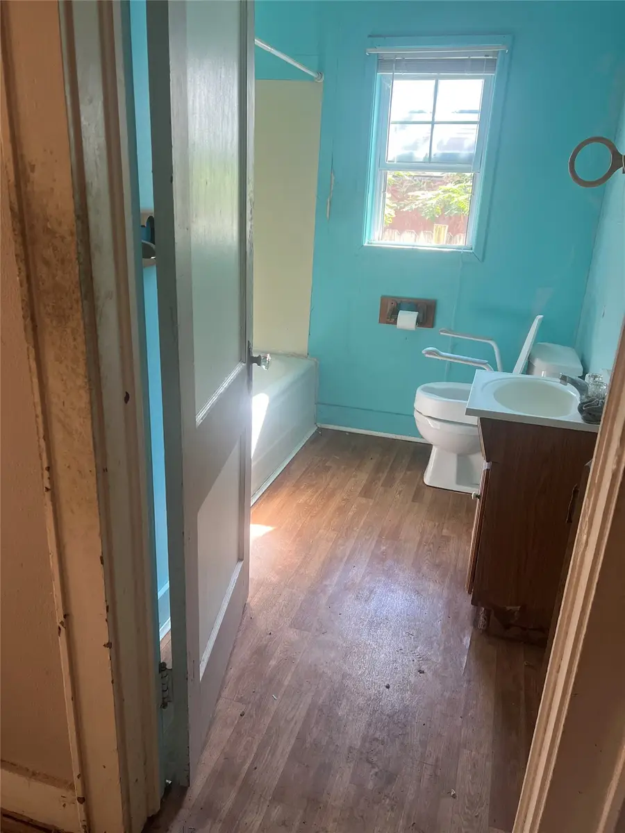 525 W 20th, Ada, OK 74820 - #2