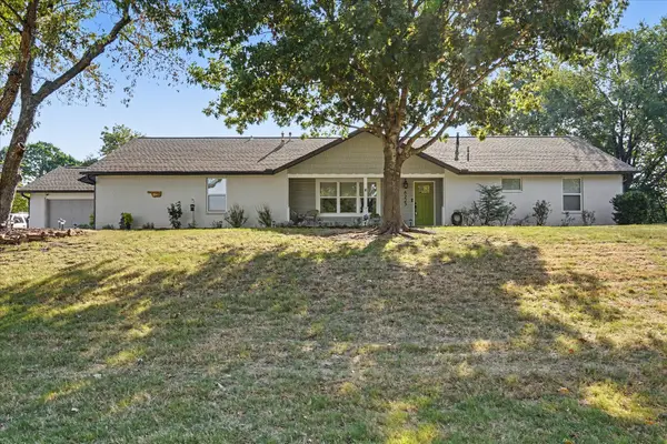 8225 Lamb Terrace, Broken Arrow, OK 74014