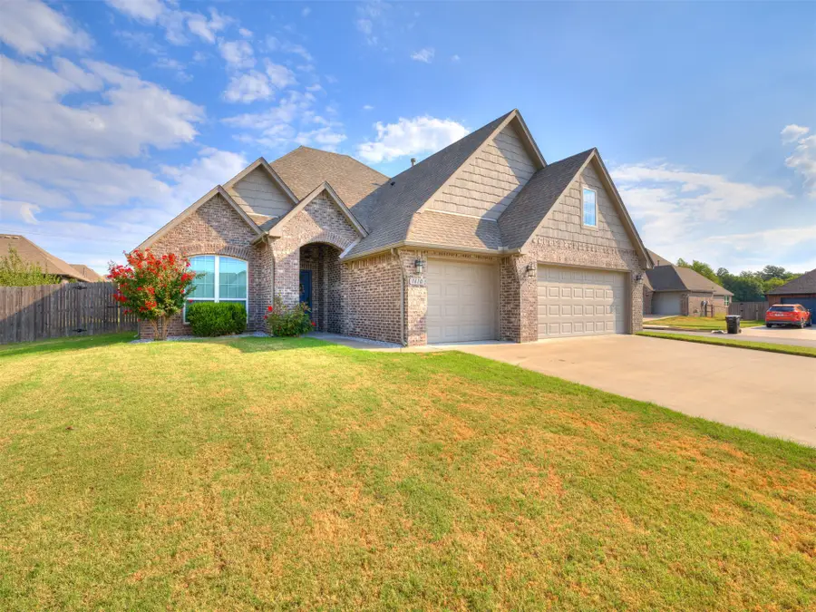 1610 E Roanoke Court, Broken Arrow, OK 74011 - #2
