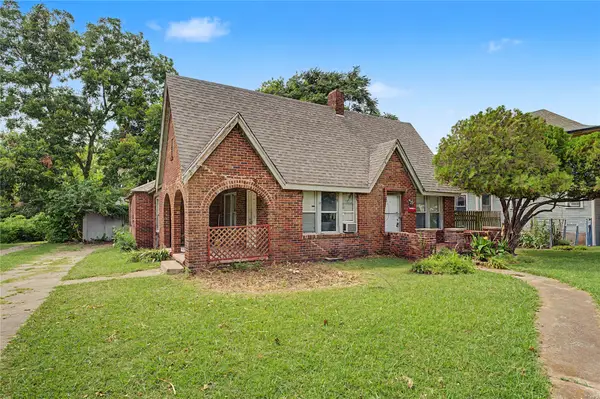 1216 S Birmingham Avenue E, Tulsa, OK 74104