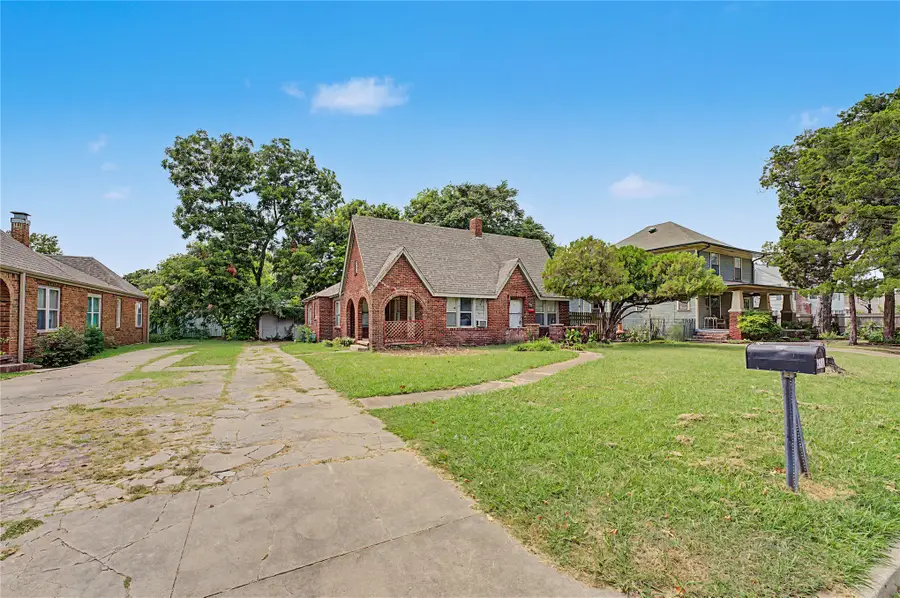 1216 S Birmingham Avenue E, Tulsa, OK 74104 - #3