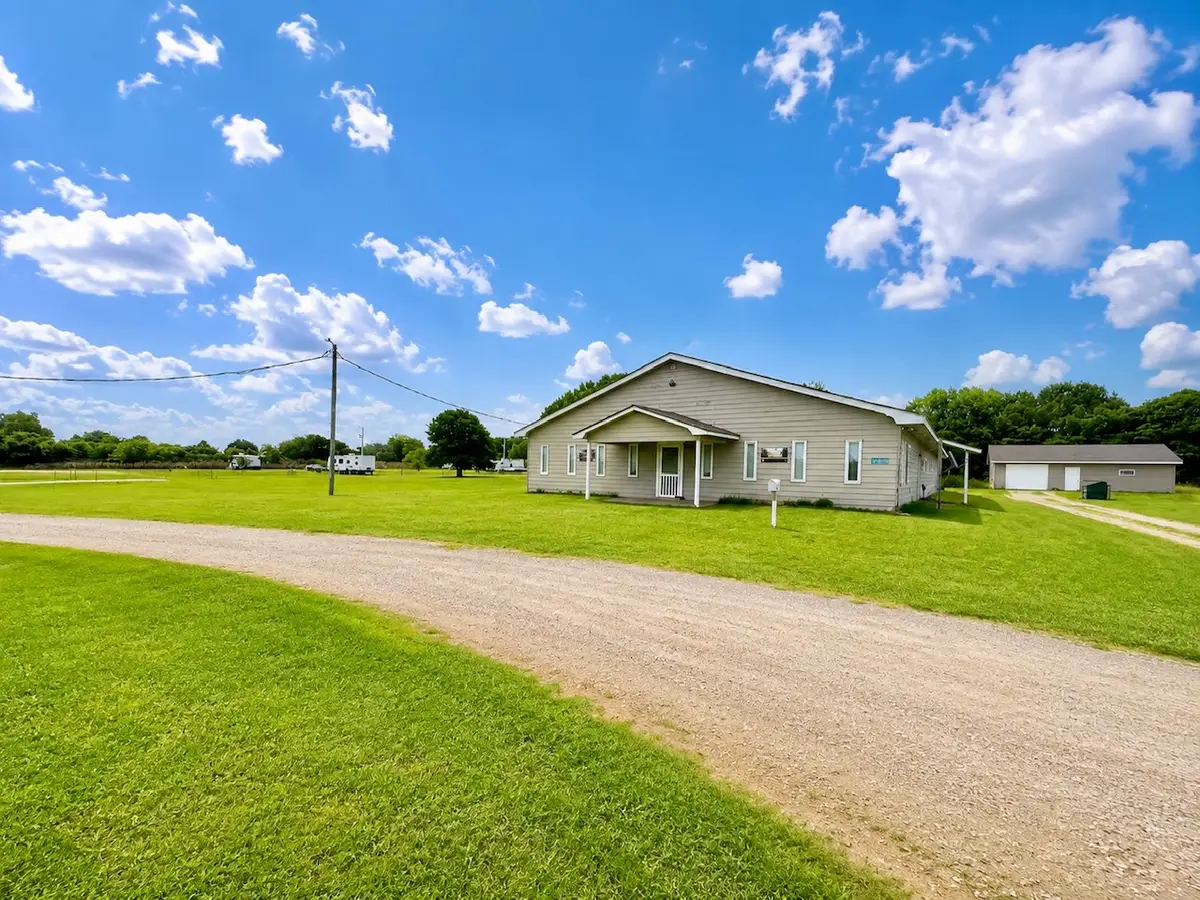 4550 Enos Road, Kingston, OK 73439 - #1