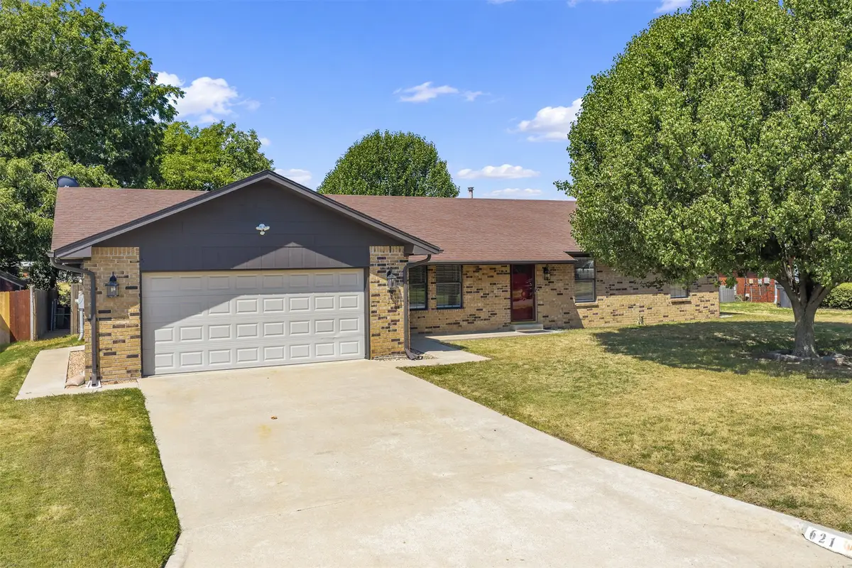 621 Osage Street Nw, Ardmore, OK 73401 - #1
