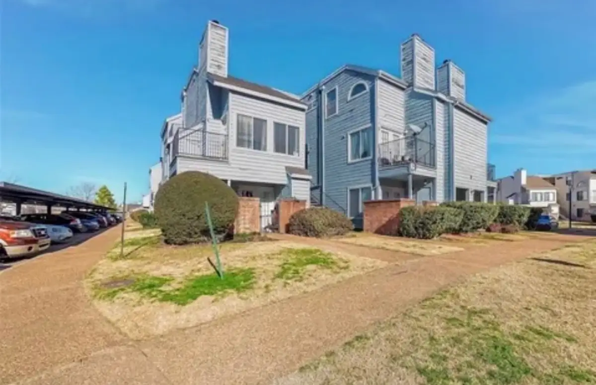 1802 E 66th Place #303, Tulsa, OK 74136 - #1