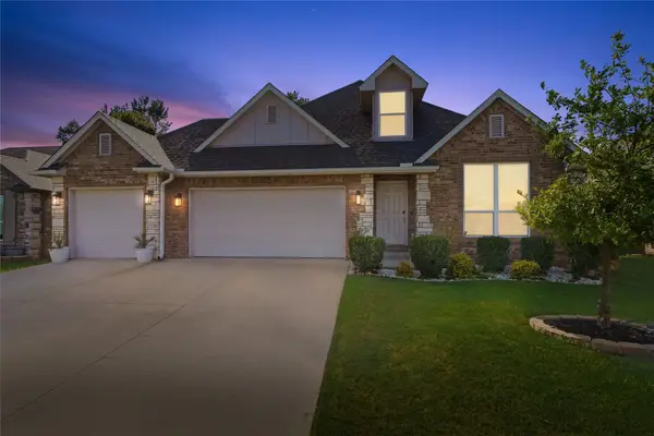 14638 S Lakewood Place, Bixby, OK 74008