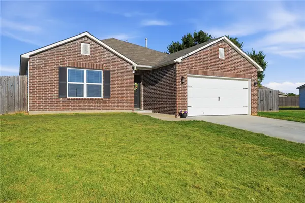 10014 E 106th Court N, Owasso, OK 74055