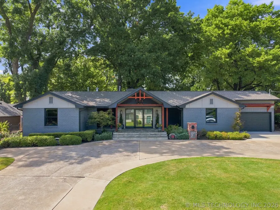 4650 S Columbia Place, Tulsa, OK 74105 - #2