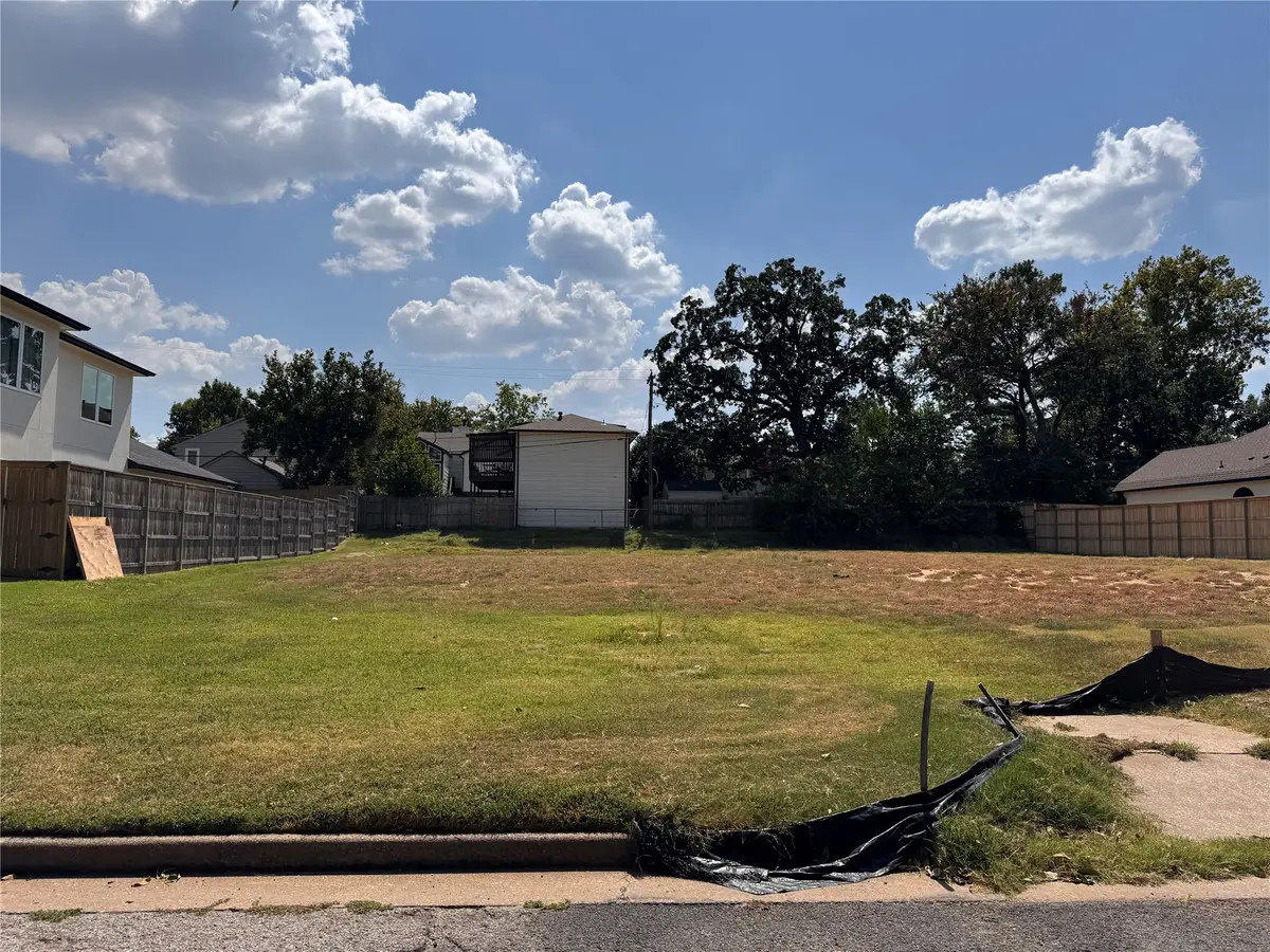 1236 30th Street, Tulsa, OK 74114 - #1