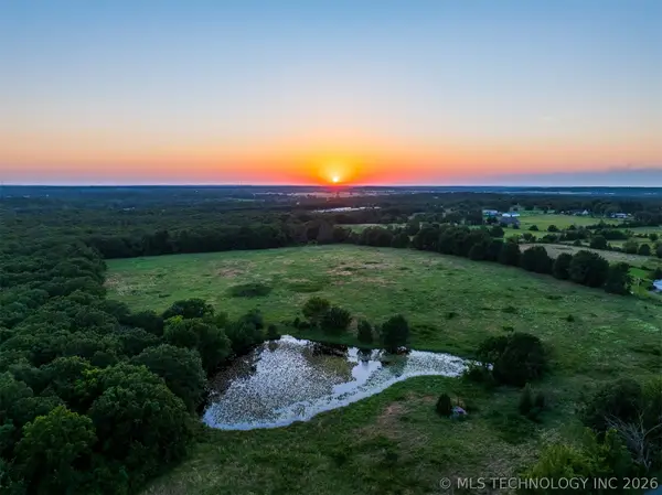 56 S 4240 Road, Chelsea, OK 74016