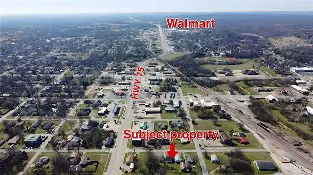 907 E 3rd Street, Okmulgee, OK 74447 - #3
