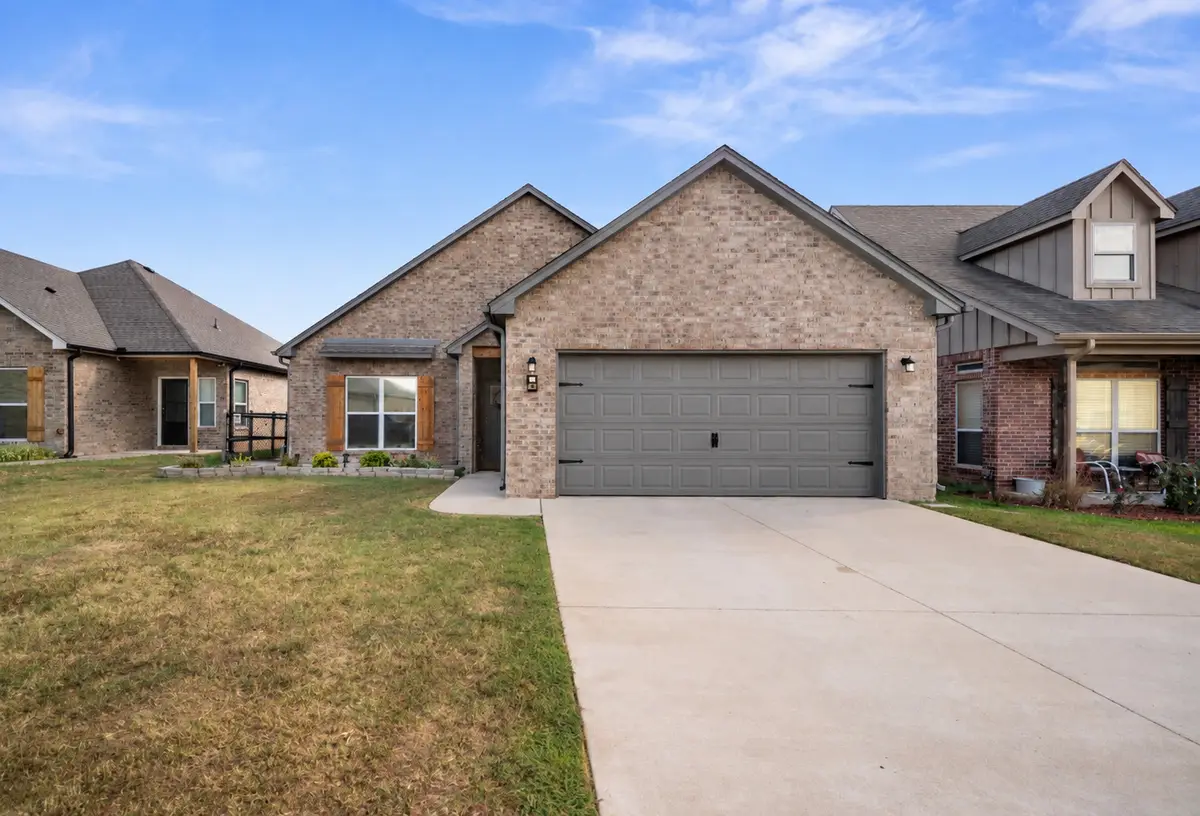 26776 E 143rd Street S, Coweta, OK 74429 - #1