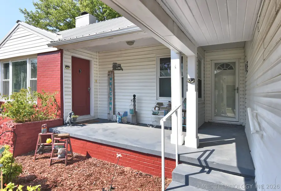 530 S 19th Street, Collinsville, OK 74021 - #3