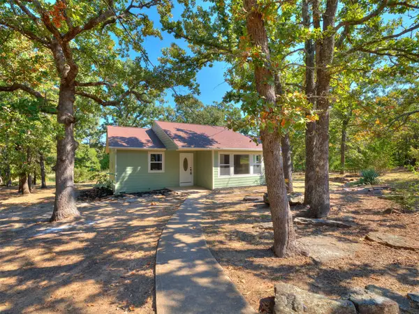 6163 Wildwood Drive, Sand Springs, OK 74063