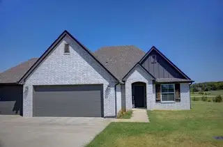 2420 W King Lane, Claremore, OK 74019 - #1