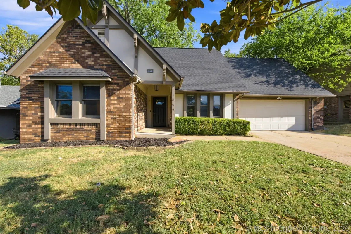 1604 W Pittsburg Street, Broken Arrow, OK 74012 - #1