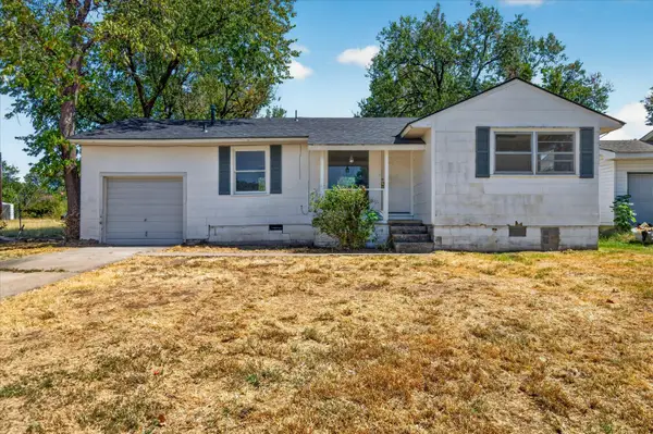 1812 S Armstrong Avenue, Bartlesville, OK 74003