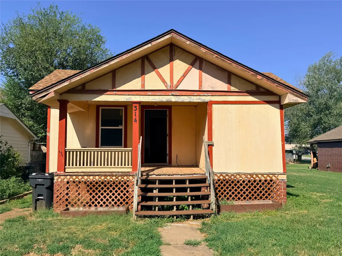 314 N 17th Street, Collinsville, OK 74021 - #1
