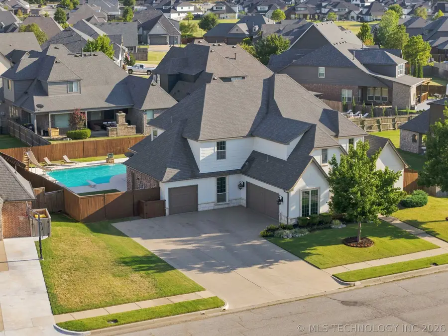 414 W 128th Street S, Jenks, OK 74037 - #3