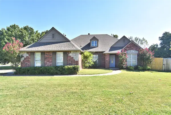 12325 Longhorn Circle, Glenpool, OK 74066