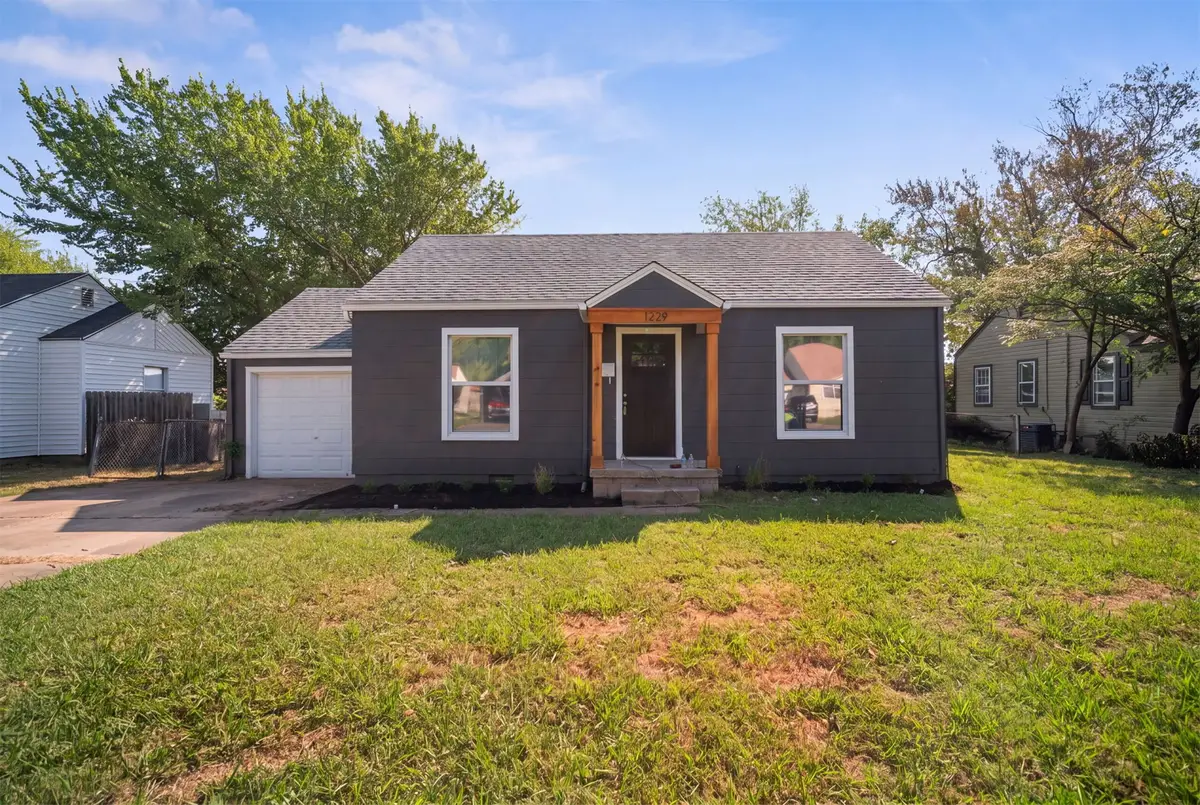 1229 S Fulton Avenue, Tulsa, OK 74112 - #1