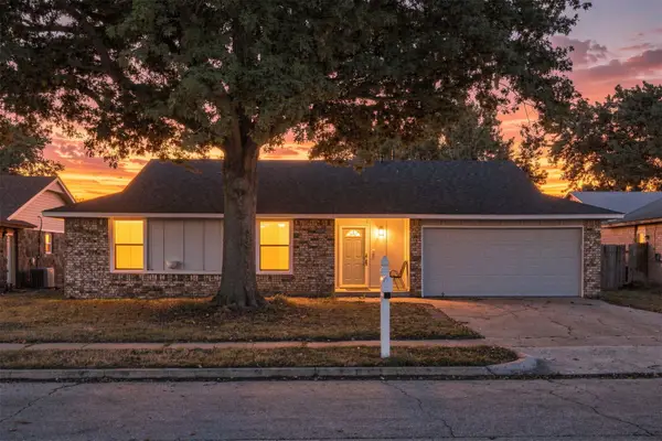 2002 W Ithica Street, Broken Arrow, OK 74012