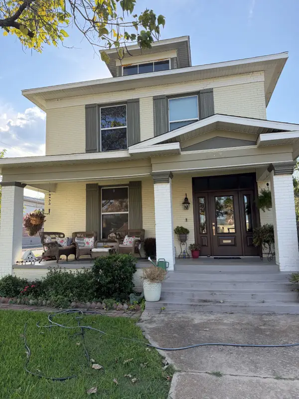121 F Street Sw, Ardmore, OK 73401