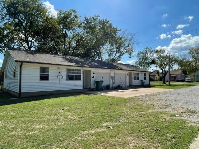 409 S Maple Street, Sapulpa, OK 74066 - #2