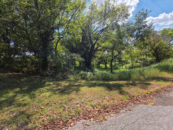 E Cliff View Drive, Vinita, OK 74301
