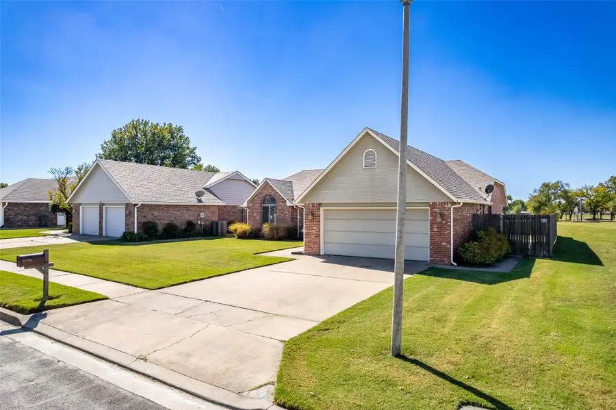 7716 N 126th East Avenue, Owasso, OK 74055 - #3