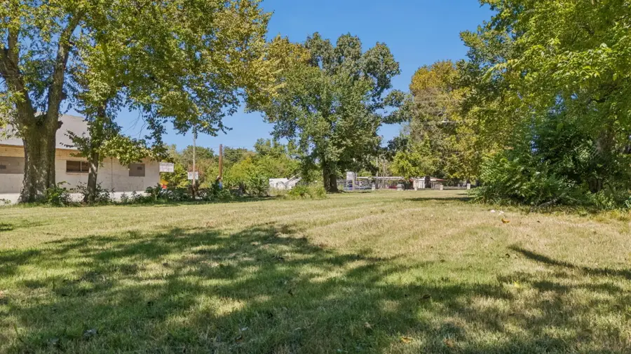 2122 E Pine Street, Tulsa, OK 74110 - #2