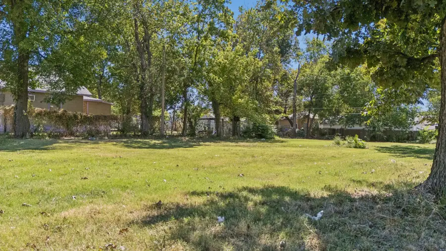 2122 E Pine Street, Tulsa, OK 74110 - #3