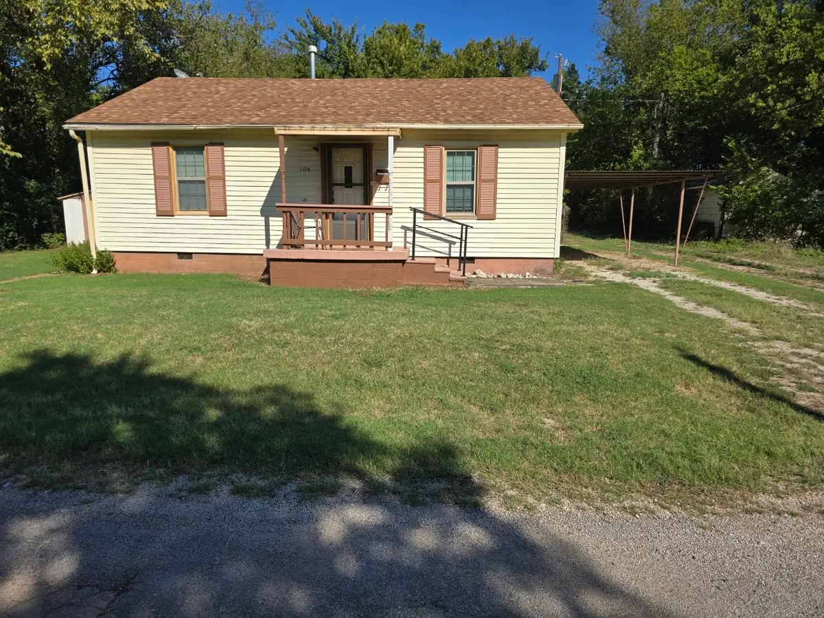 1104 8th Street, Pawnee, OK 74058 - #1