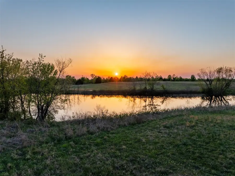 670 N Memorial Drive, Owasso, OK 74055 - #2