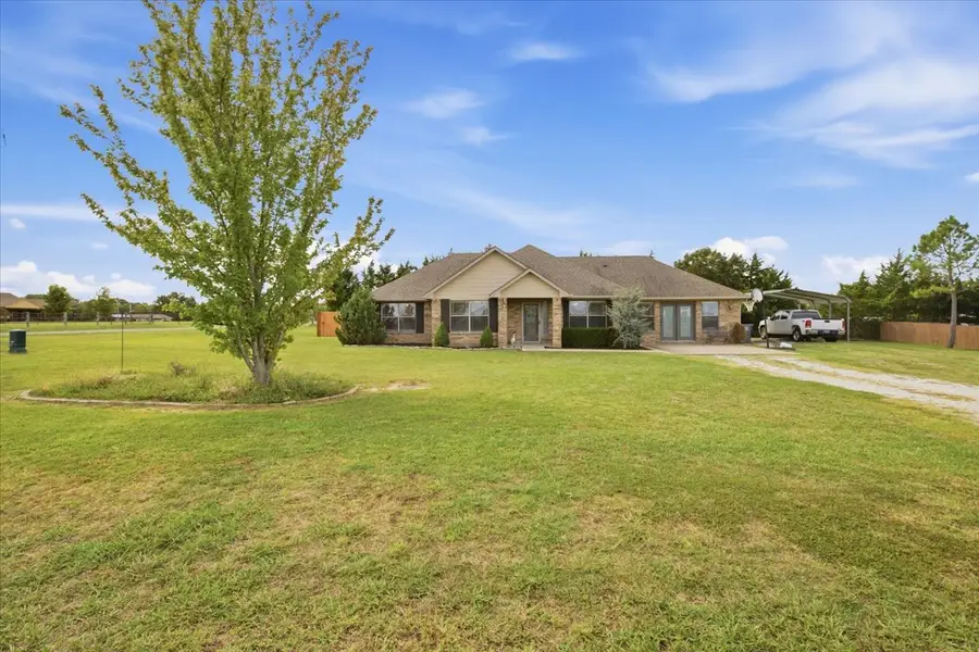 831 Cardinal, Ada, OK 74820 - #2