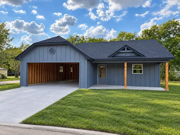 734 Coffey Court, Marietta, OK 73448