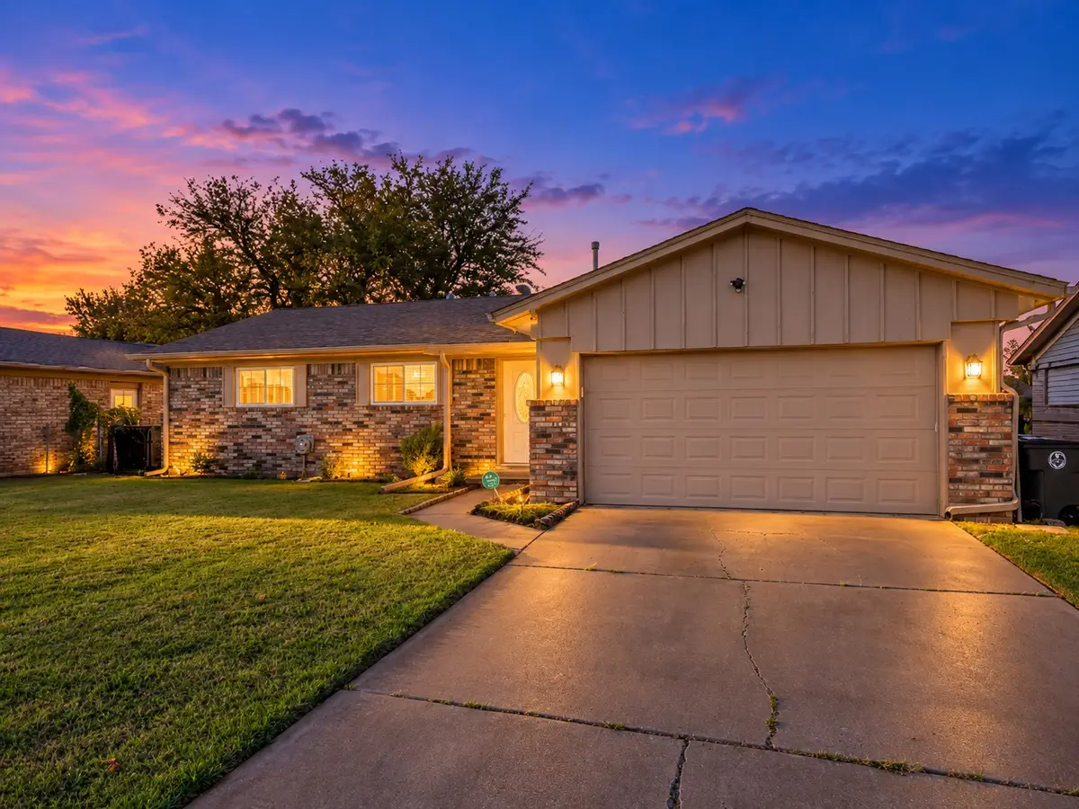 9352 E 56th Street, Tulsa, OK 74145 - #1