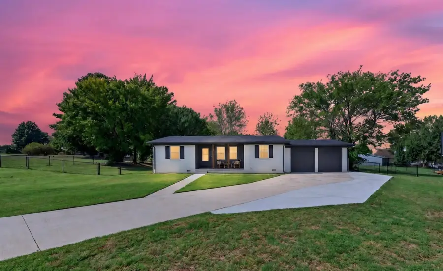 24037 E 138th Street S, Coweta, OK 74429 - #2