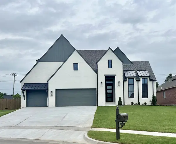 2831 E 141st Court S, Bixby, OK 74008