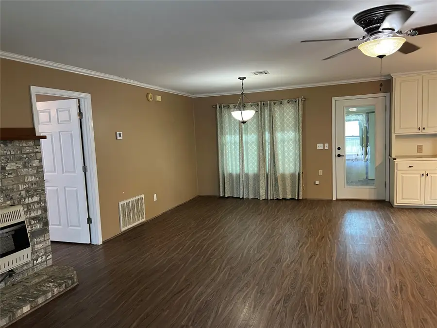 701 NW F Street, Stigler, OK 74462 - #2