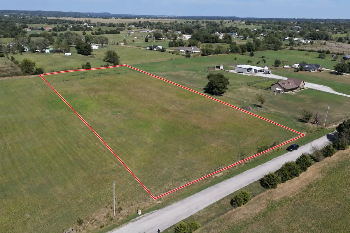 E Brookview Drive, Claremore, OK 74019 - #1