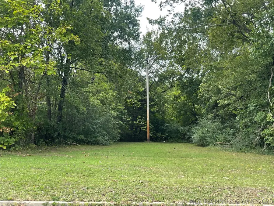 920 S 24th Street, Muskogee, OK 74401 - #2