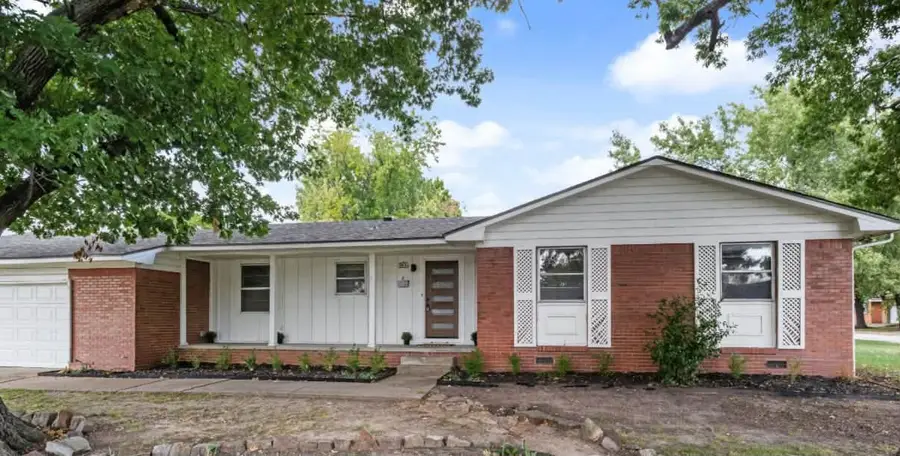 266 S 102nd East Avenue, Tulsa, OK 74128 - #2