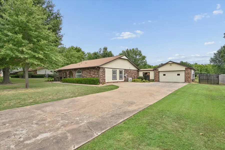 10511 S 200th East Avenue, Broken Arrow, OK 74014 - #2