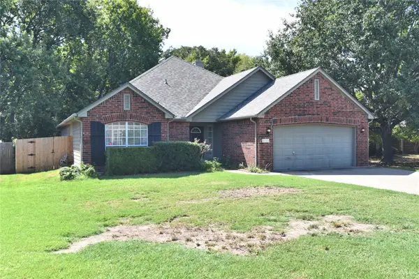 3121 W Elgin Street, Broken Arrow, OK 74012